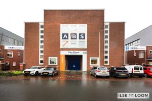 ABS Den Elzen - autoschadeherstel
